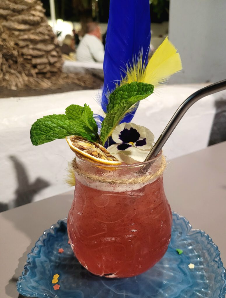 Red Island Cocktail in der La Novelera Bar